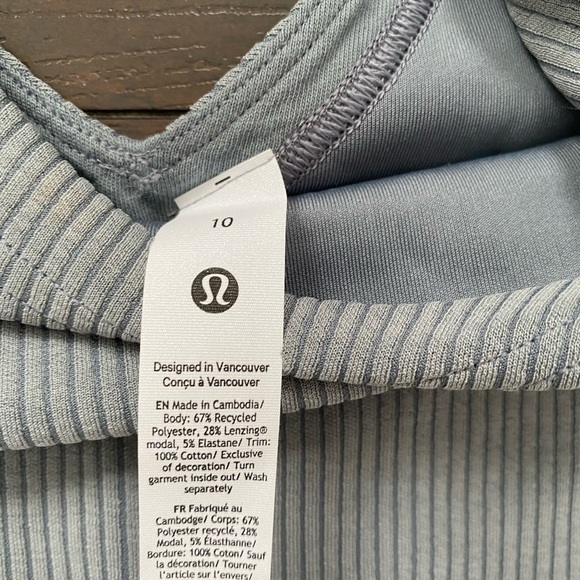Lululemon Ribbed Softstreme Cropped Tank 10 - Picture 3 of 4